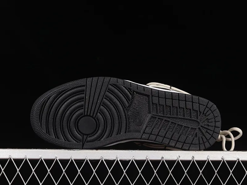 All categories Air Jordan Jordan series basketball shoes Air Jordan 1 Low Z version Air Jordan 1 Low AJ1 Joe 1 customized version Vibe flavor deconstruction Sports culture basketball shoes 553558-062